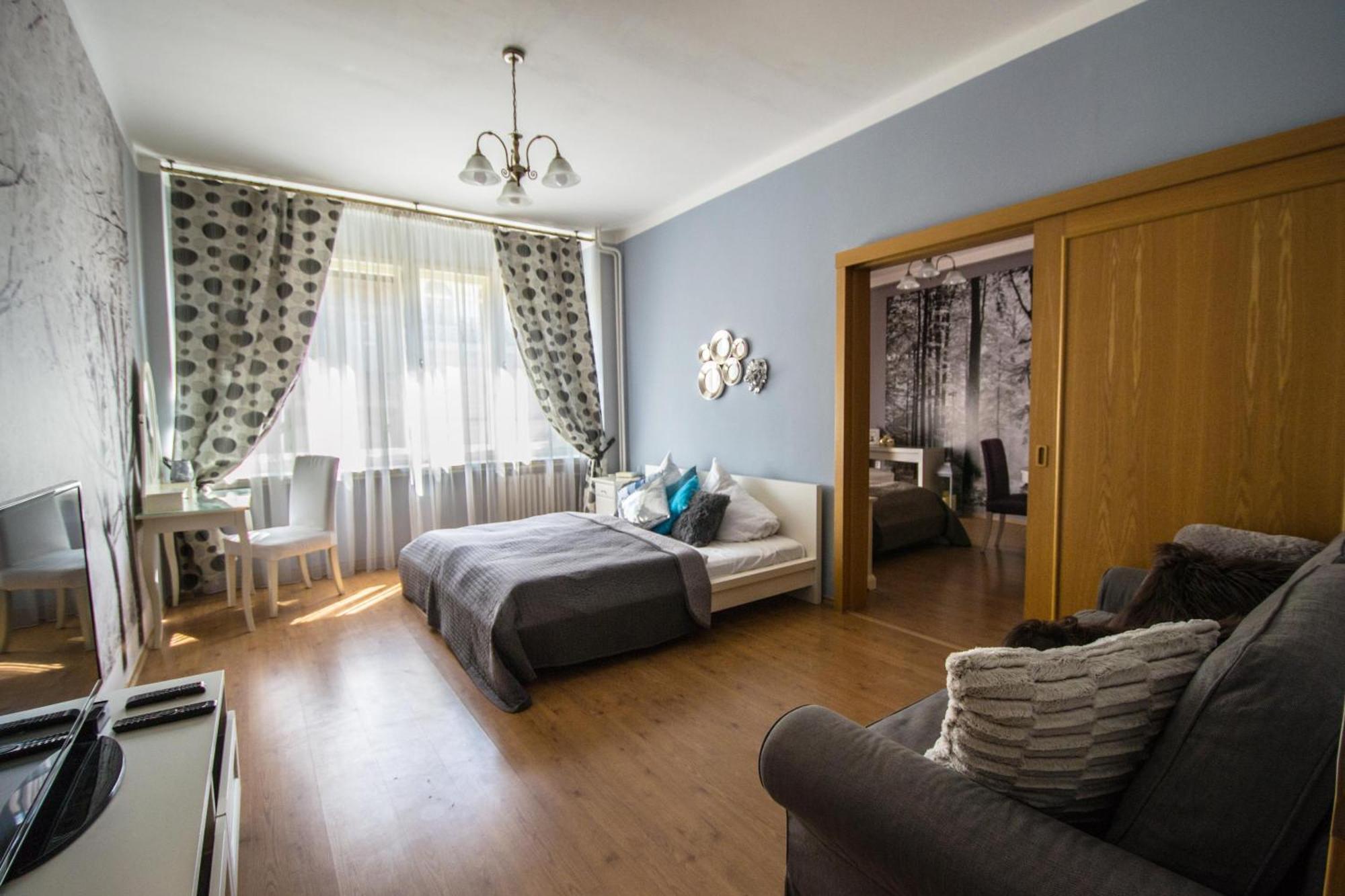 Main Prague Square Apartments Sauna And Fireplace المظهر الخارجي الصورة