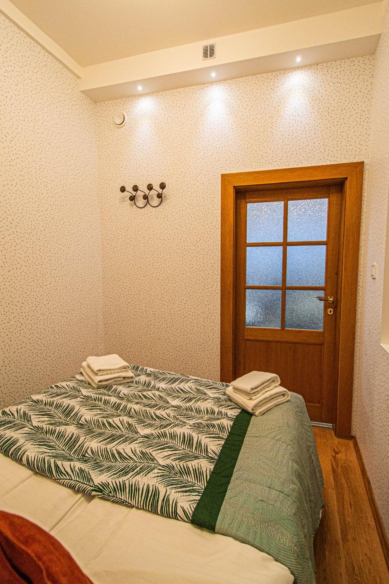 Main Prague Square Apartments Sauna And Fireplace المظهر الخارجي الصورة