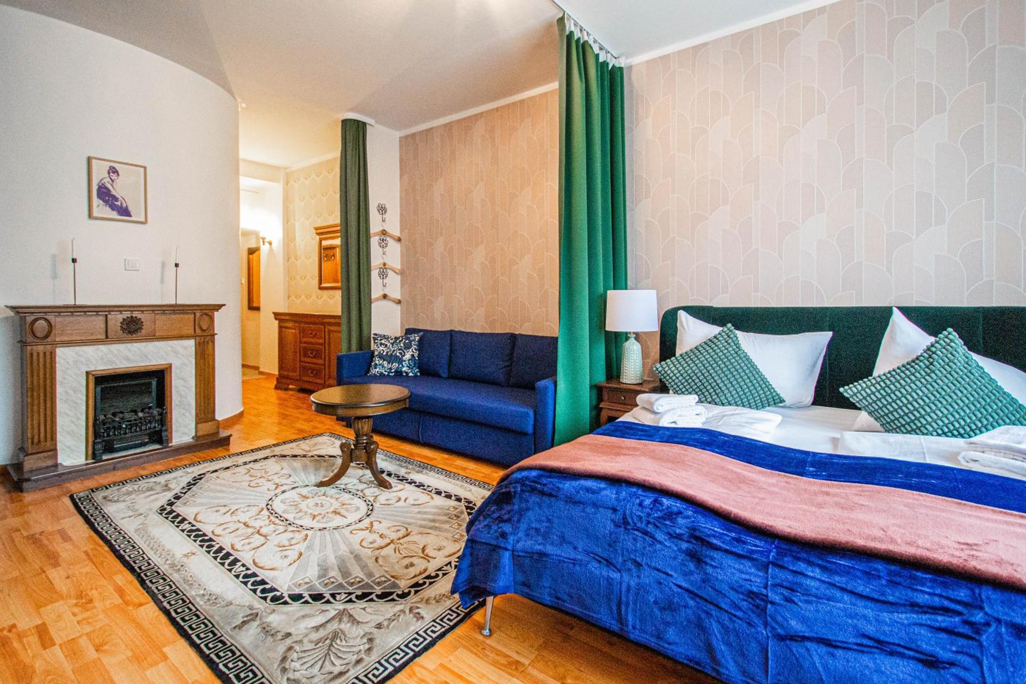 Main Prague Square Apartments Sauna And Fireplace المظهر الخارجي الصورة