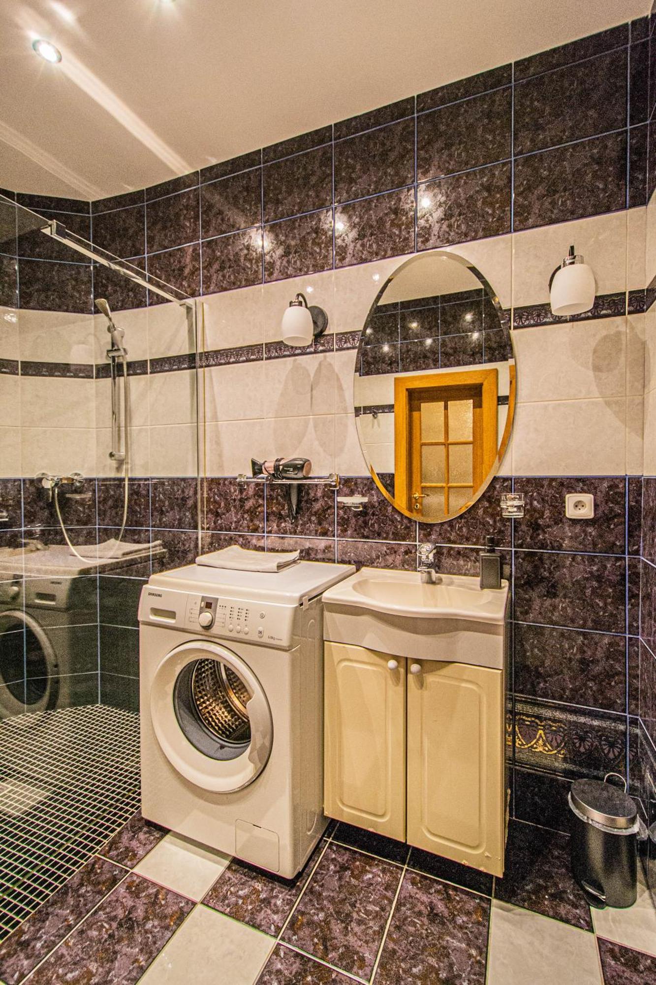 Main Prague Square Apartments Sauna And Fireplace المظهر الخارجي الصورة