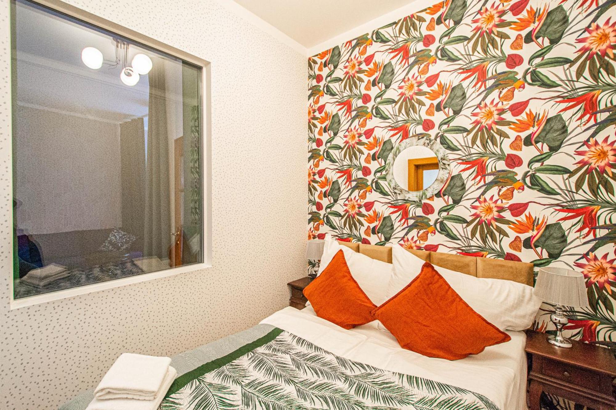 Main Prague Square Apartments Sauna And Fireplace المظهر الخارجي الصورة